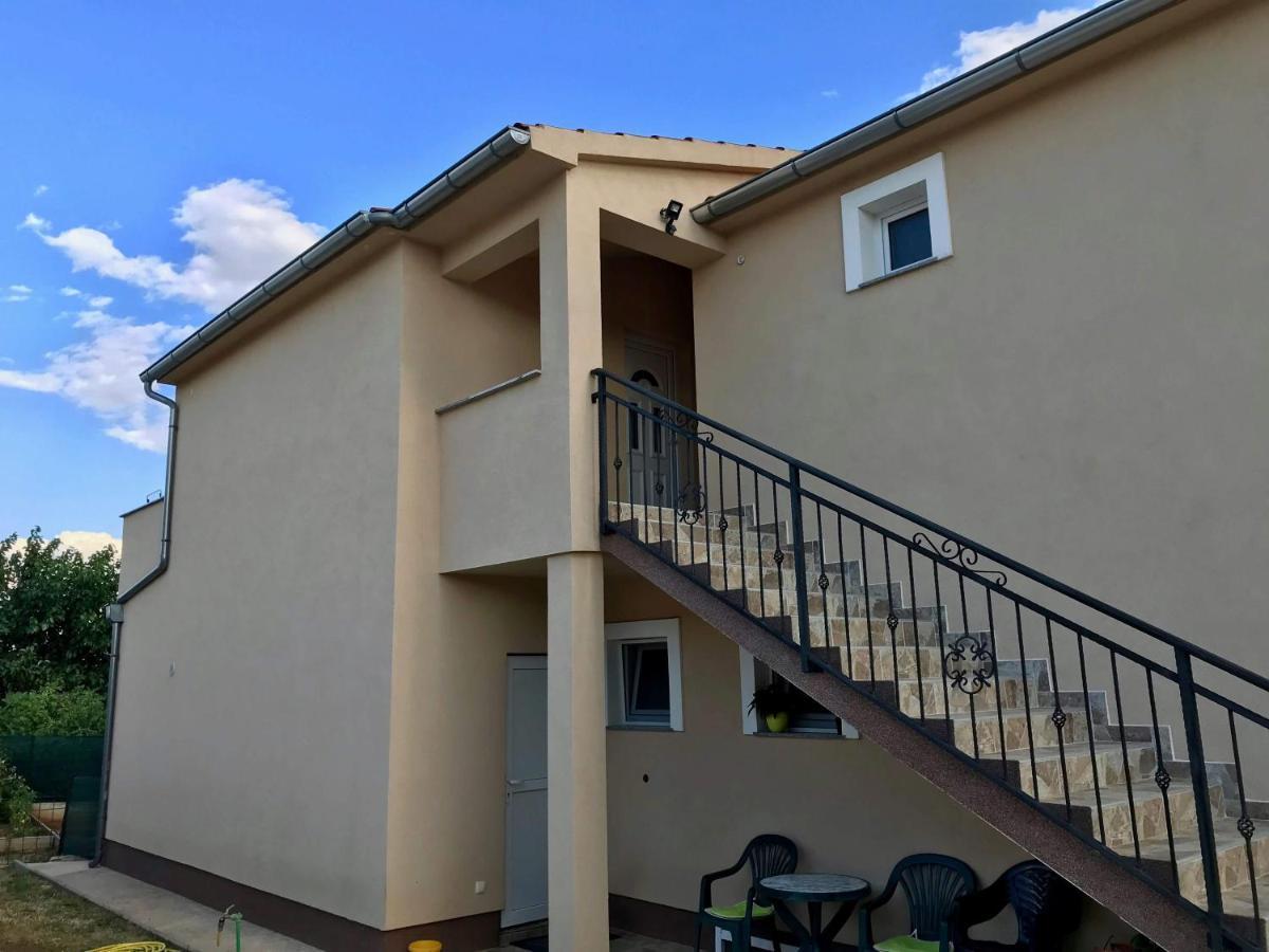 Apartman Laura Tribunj  Exterior photo